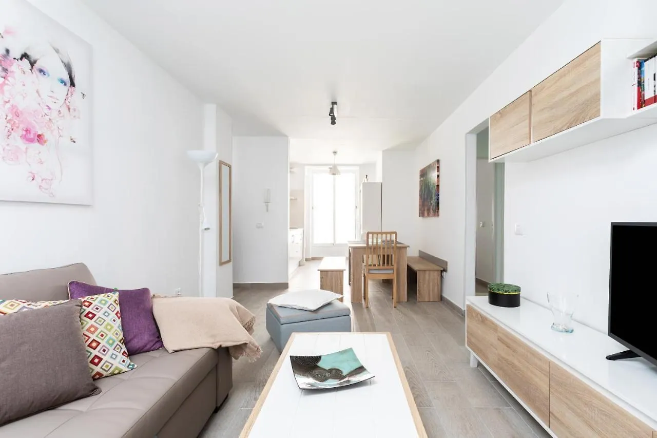 Home2Book Las Americas Bright Apartment 아로나 0*,  스페인