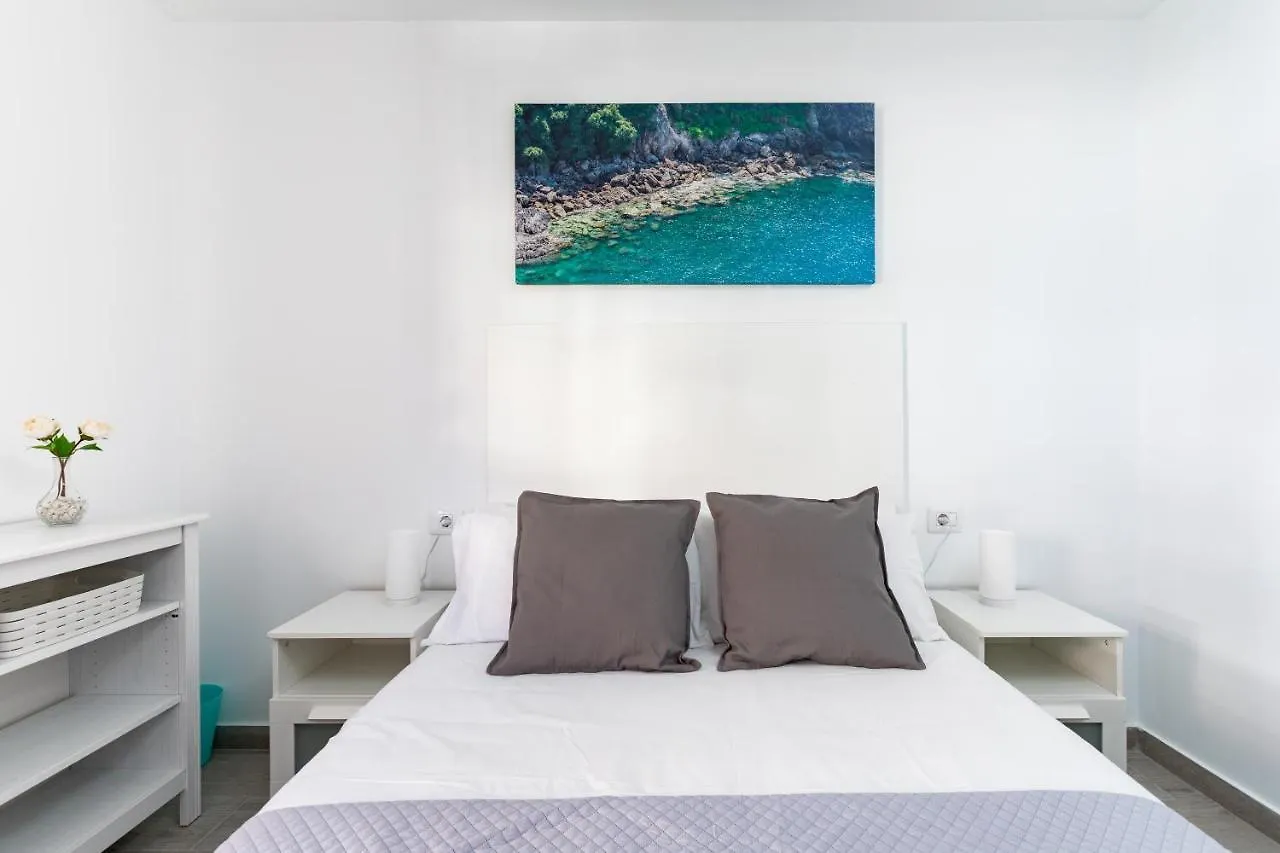 Home2Book Las Americas Bright Apartment 아로나 0*,  스페인